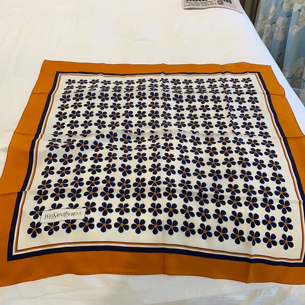 Ysl scarf